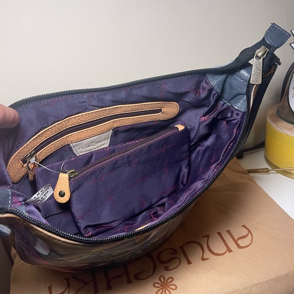 ANUSCHKA HANDBAG - Picture 6 of 6